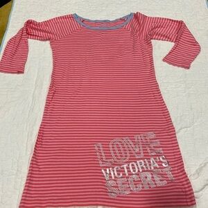 VICTORIA’S SECRET vintage nightshirt. Size medium​​​​​​​​